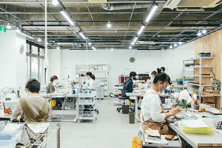 東京都東村山市の直営工場(久米川工場)