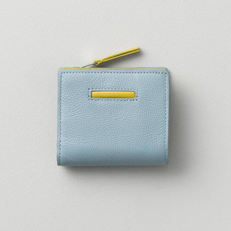 ２つ折りコンパクトウォレット