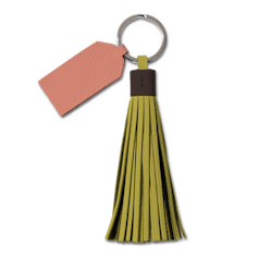 レザータッセルチャーム