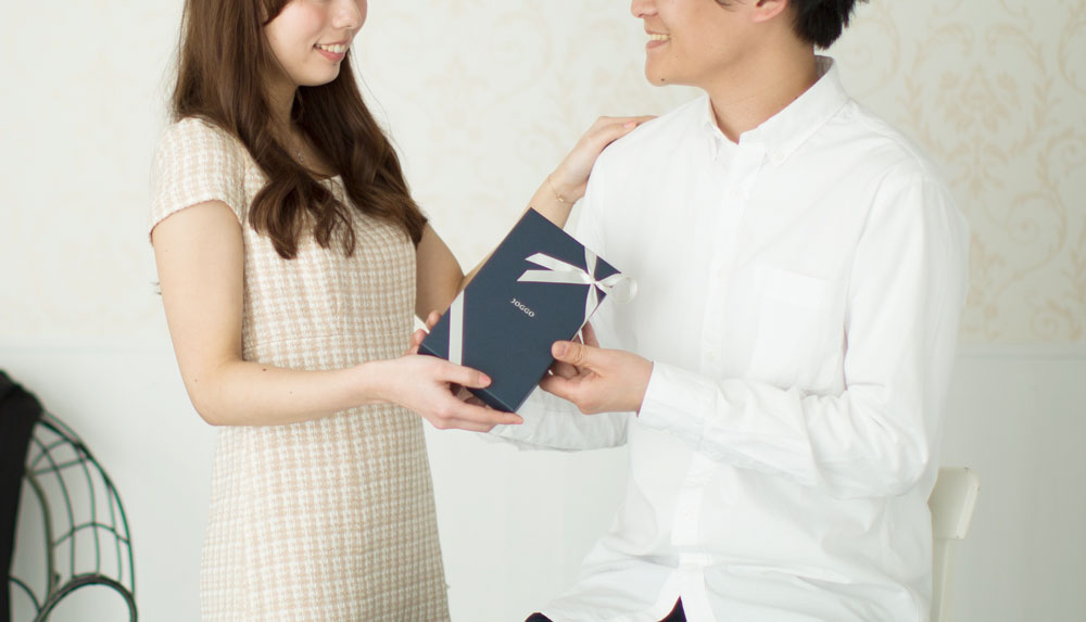 プレゼントを渡す瞬間
