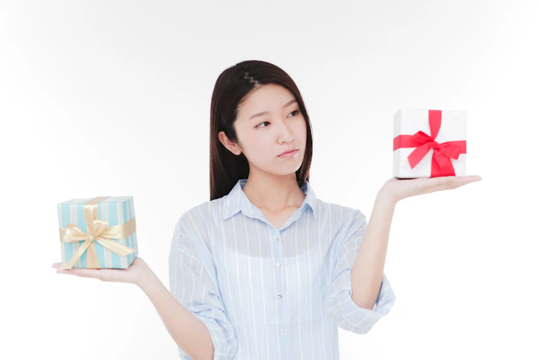 喜ばれるのは高級ブランド?それとも…