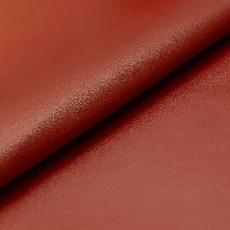 ツバキのレザー画像1