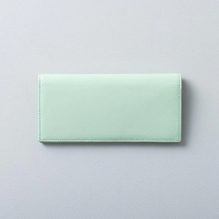 スリム長財布（カード収納１３段）