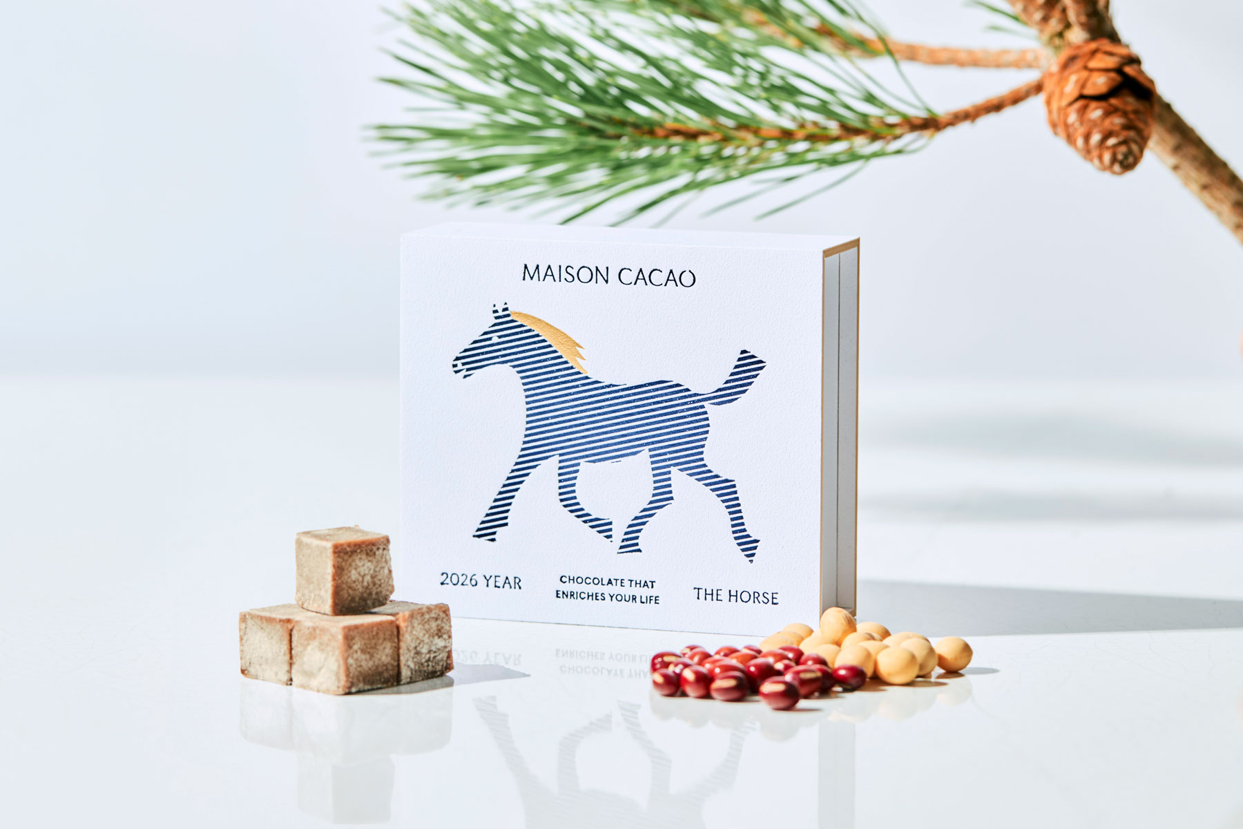 鎌倉の歴史に宿る、馬の物語を年始の贈り物に。メゾンカカオより、2026