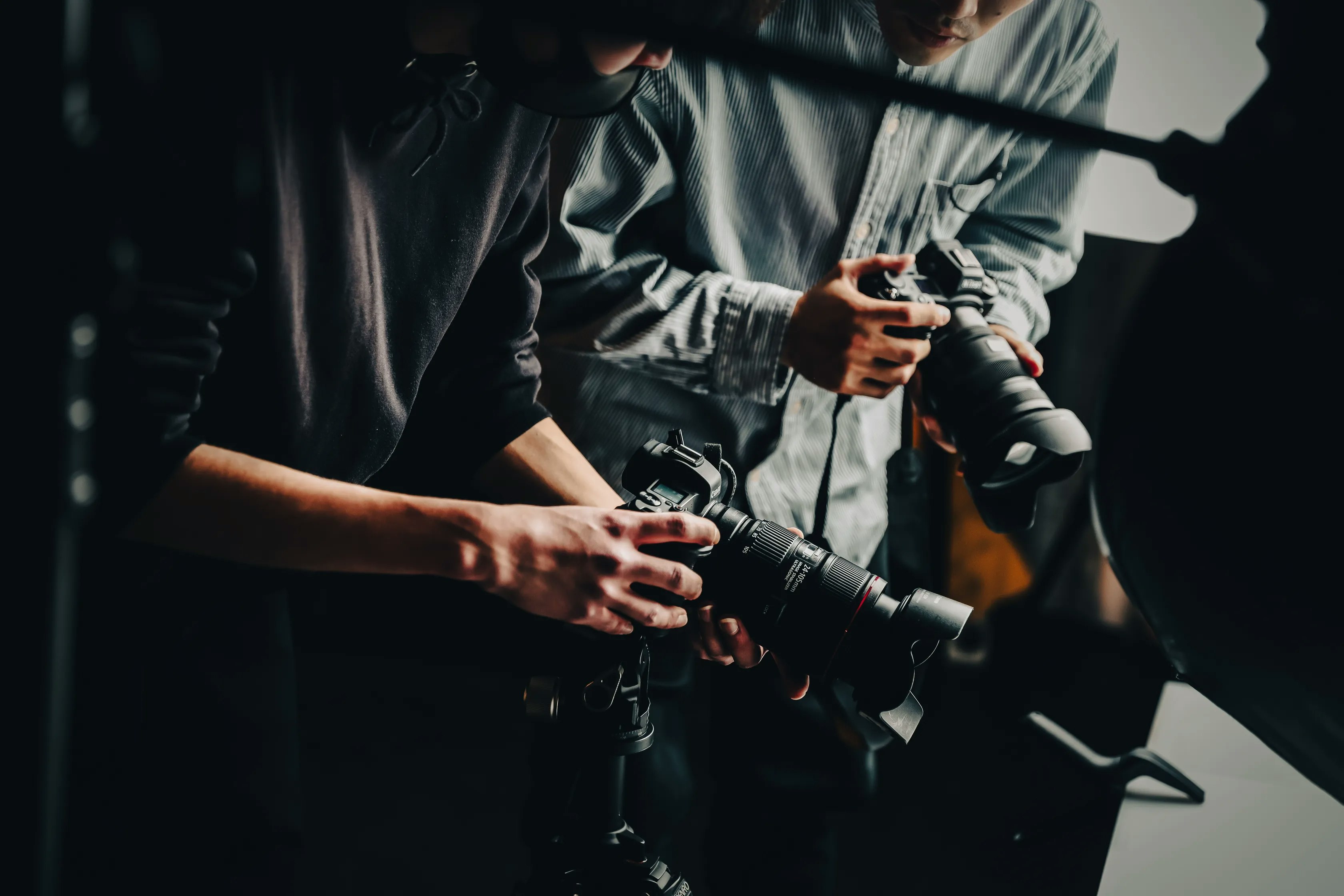 【2025年版】商品撮影(撮映)代行サービス12社!料金相場や物撮り依頼の流れを解説