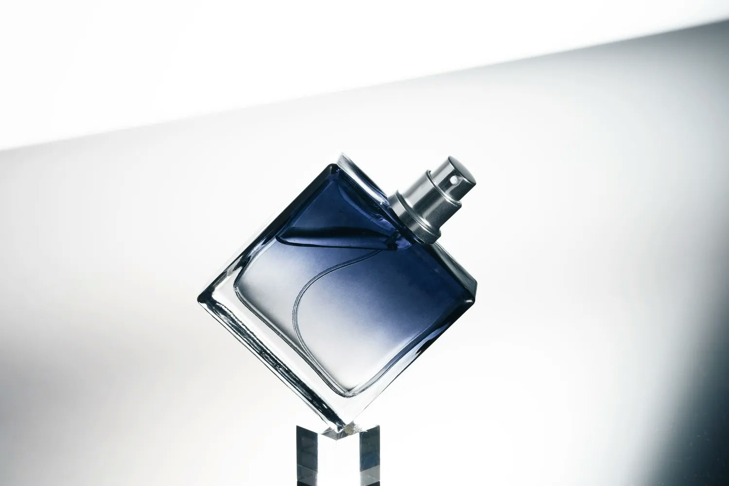 解像度とは何かを徹底解説!デジタル画像の解像度の目安から計算方法まで