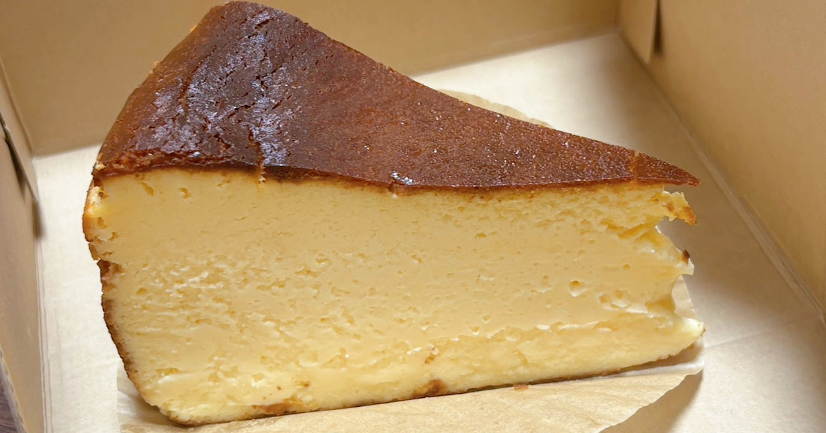 No.4のバスクチーズケーキを実食レビュー｜濃厚でとろける味わい！