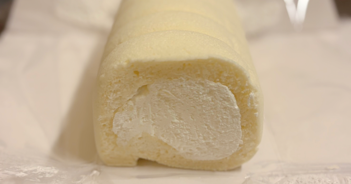 清川屋「ほわいとぱりろーる」を実食レビュー