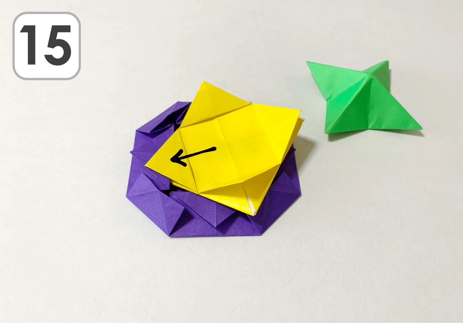 3枚で作るこまの作り方15