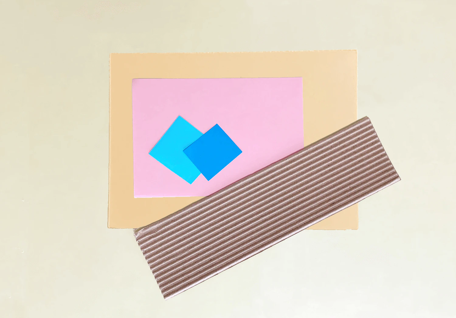 カラフルダンボールのこいのぼりの準備物