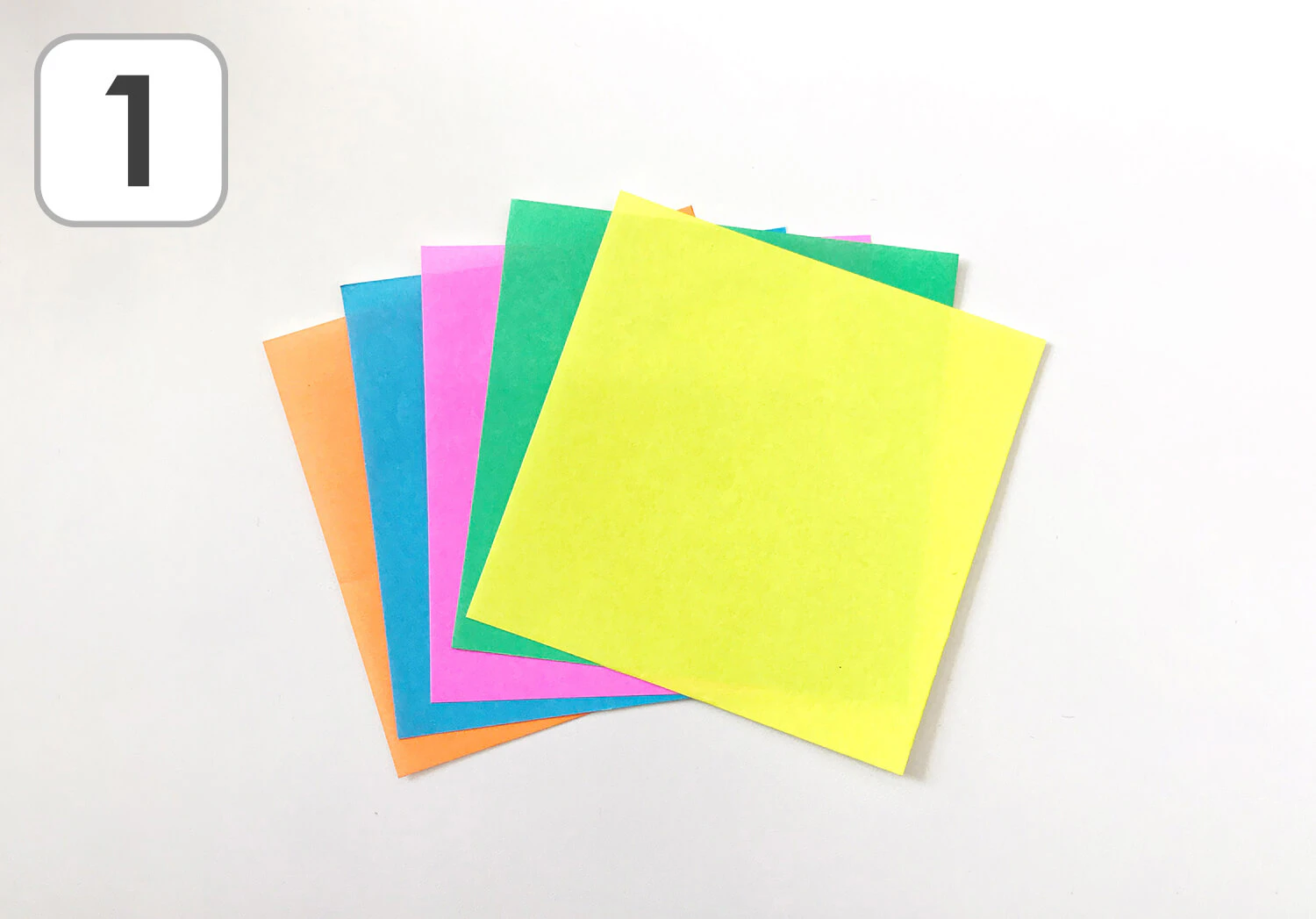 おりがみで作るほし手順1