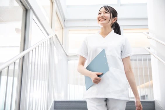 笑顔の看護師さん
