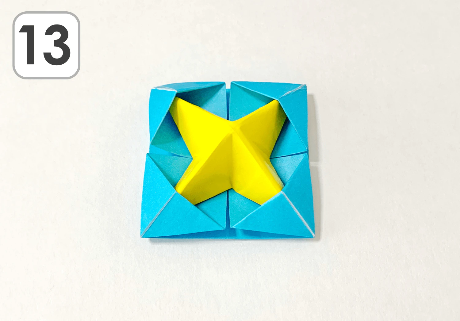 2枚で作るこまの作り方13