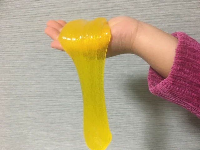伸びたスライム