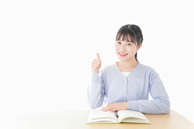 グッドポーズの女性
