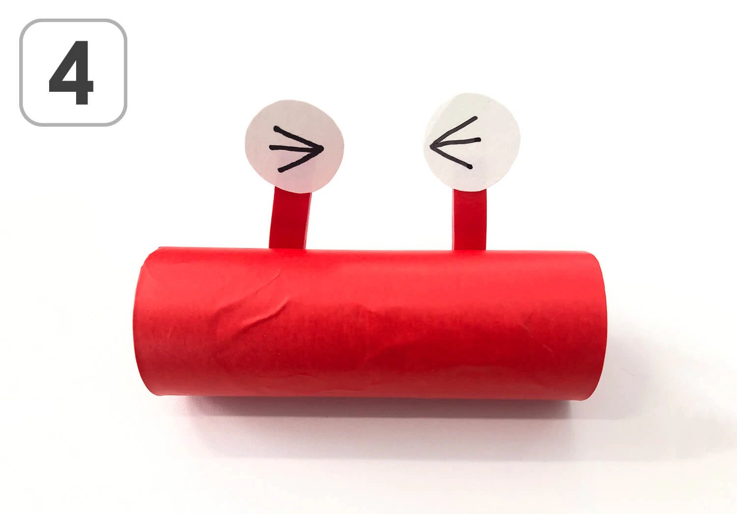 トイレットペーパーで作るかにの製作手順4