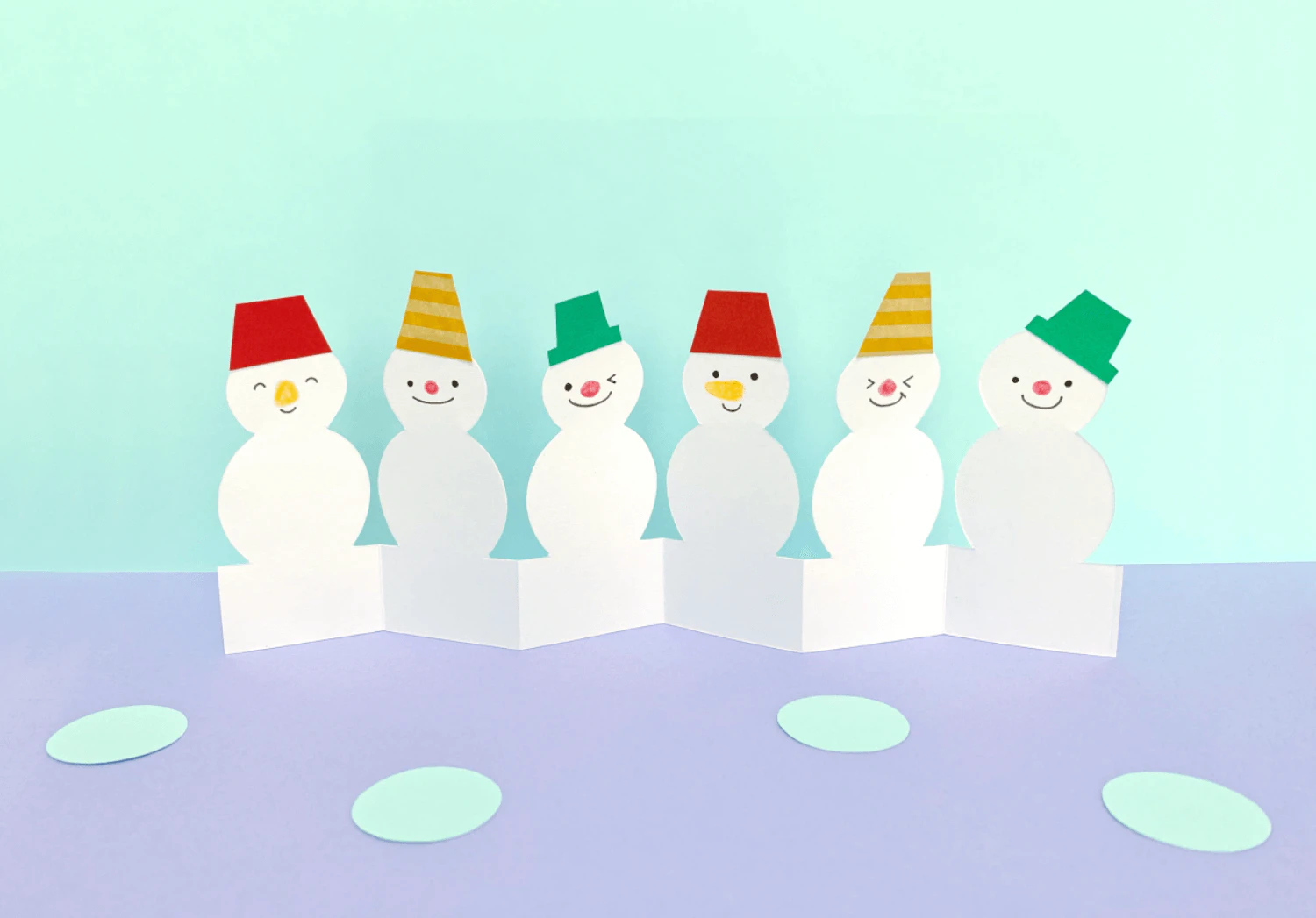 製作つながる雪だるま