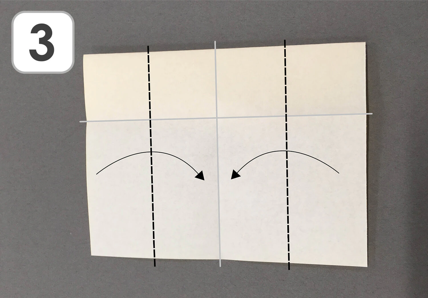 おりがみ みつばち手順3