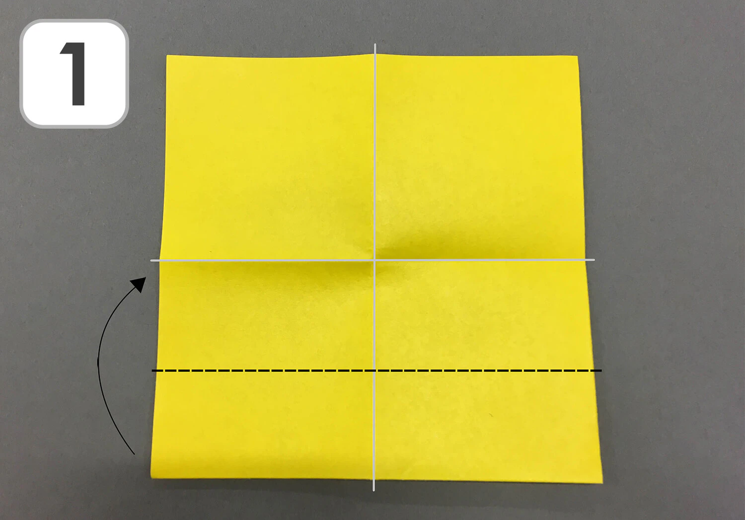 おりがみ みつばち手順1