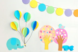 春の風船の壁面