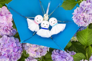 紫陽花とてるてる坊主