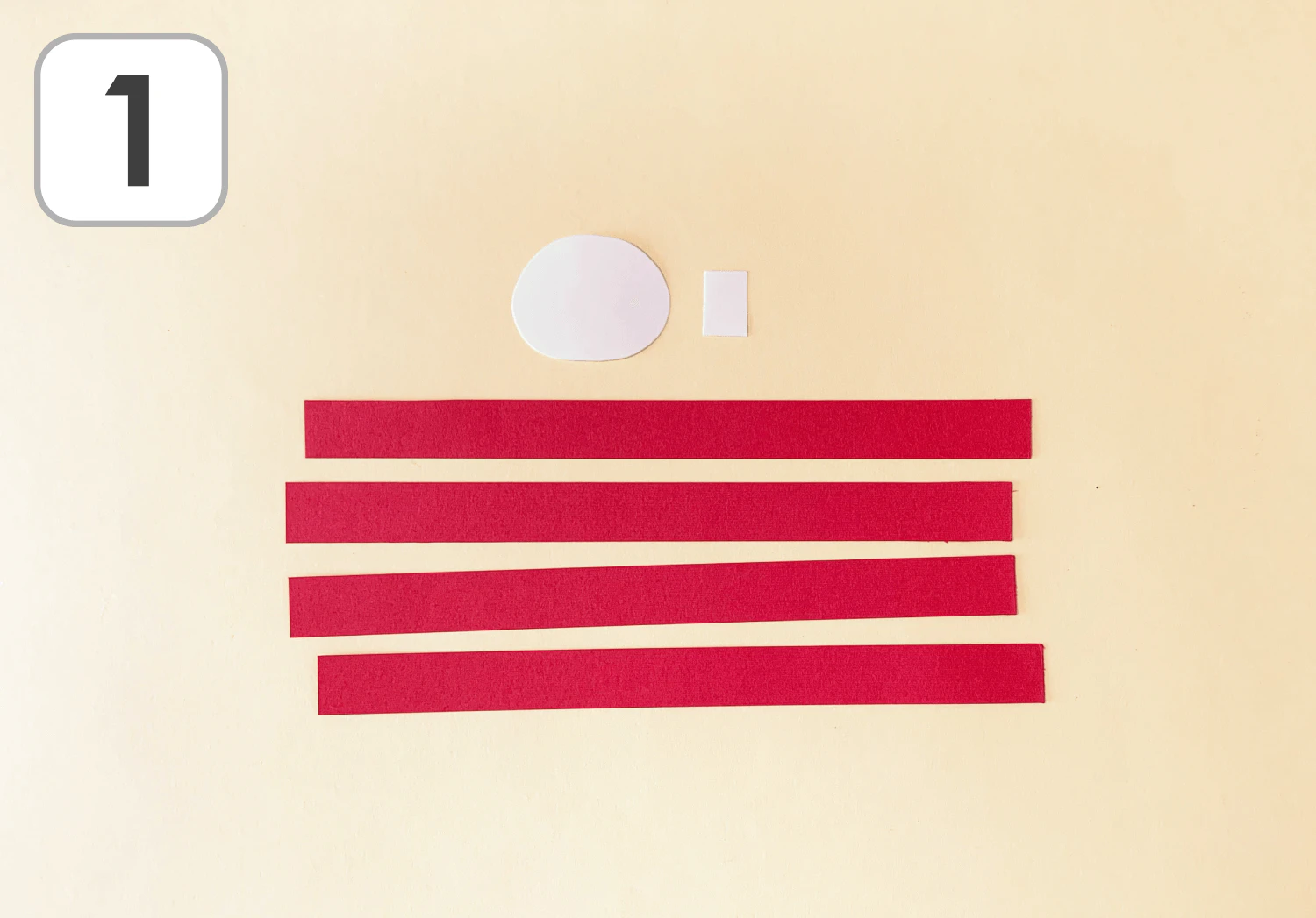 クイリングだるまの吊るし飾りの製作手順1