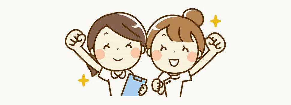 ガッツポーズで喜ぶナース2人