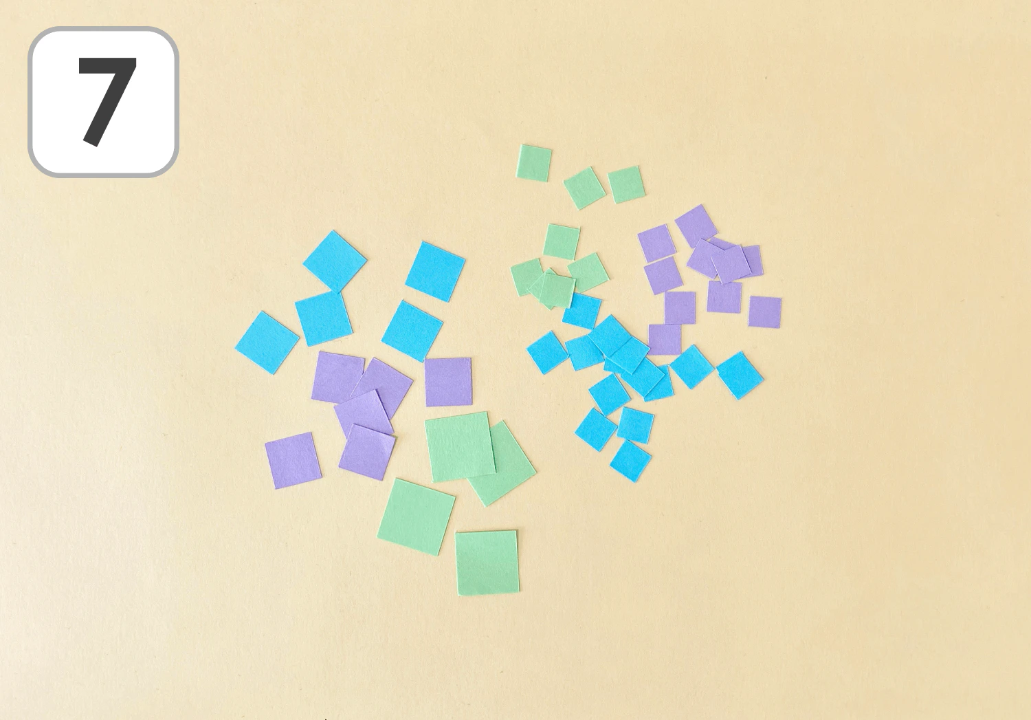 紙コップ太鼓の製作手順7