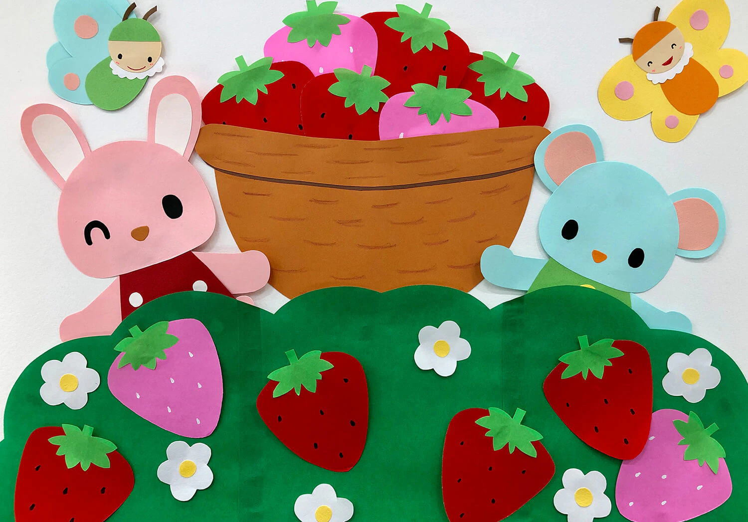 おいしいいちごの壁面