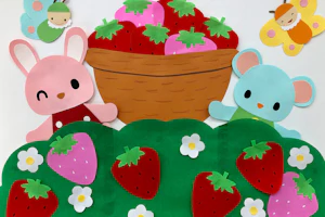 5月壁面いちご