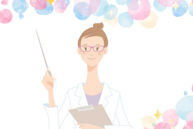 カルテを持った女医