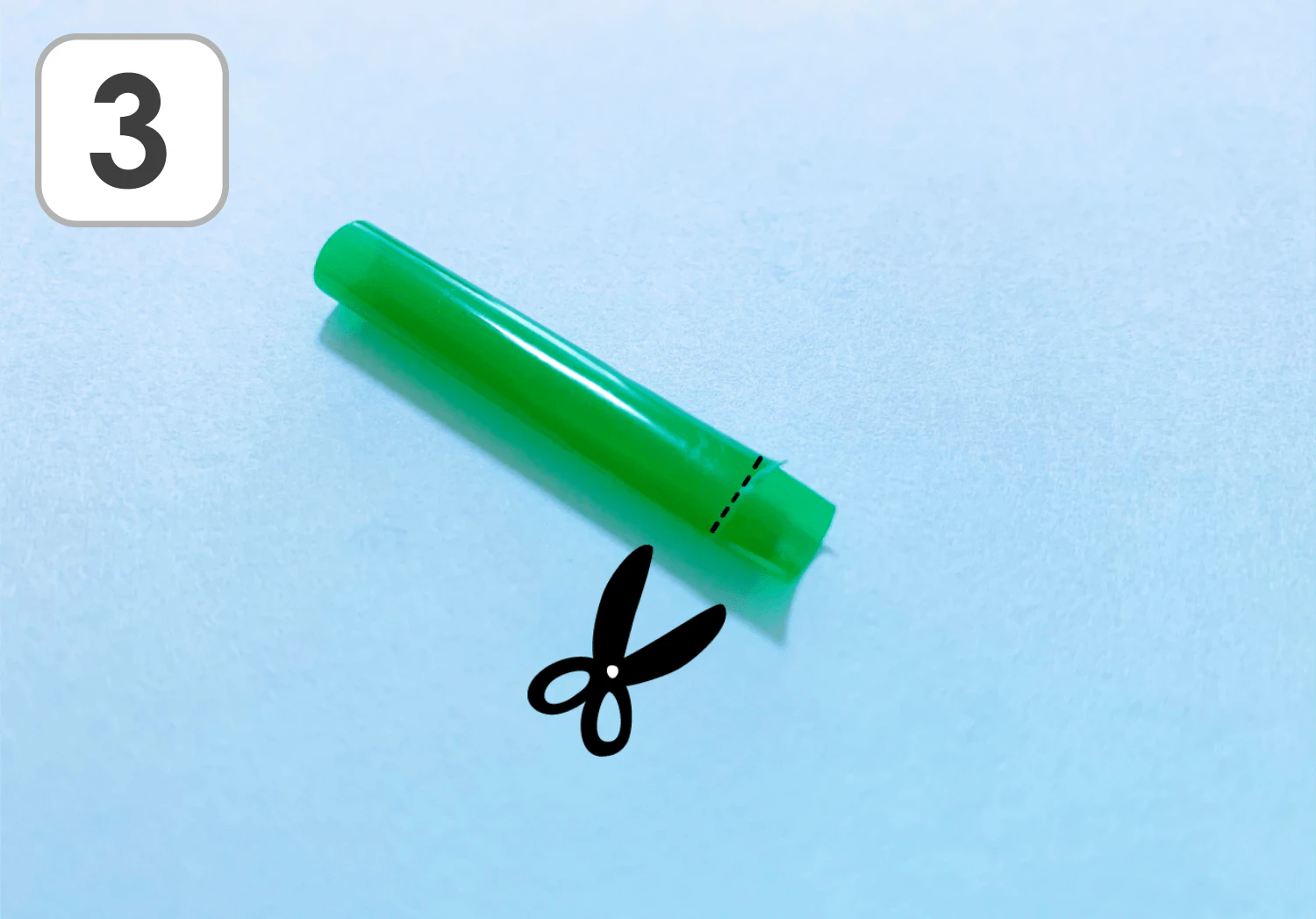 ペットボトルのホーホー笛の製作手順3