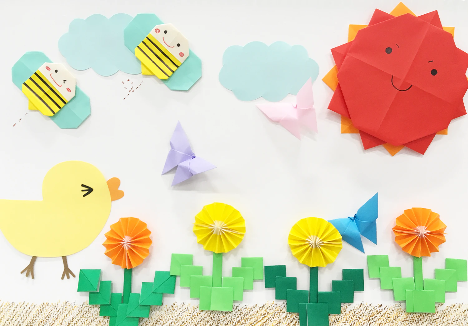 みつばちを使った壁面例