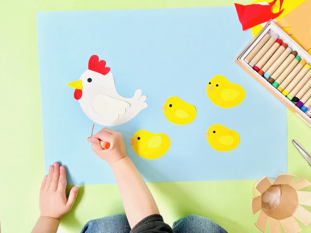 にわとりの親子の絵