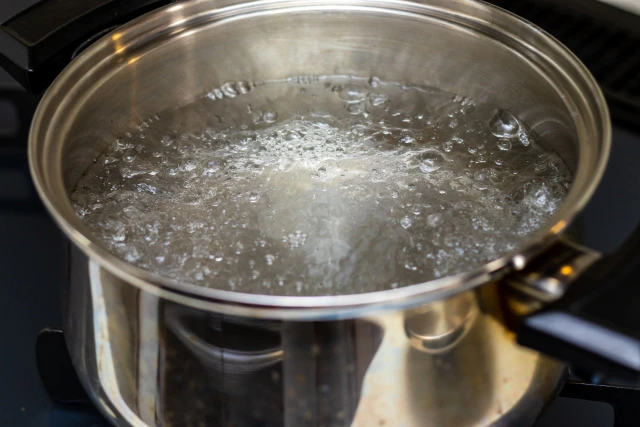 沸騰した鍋