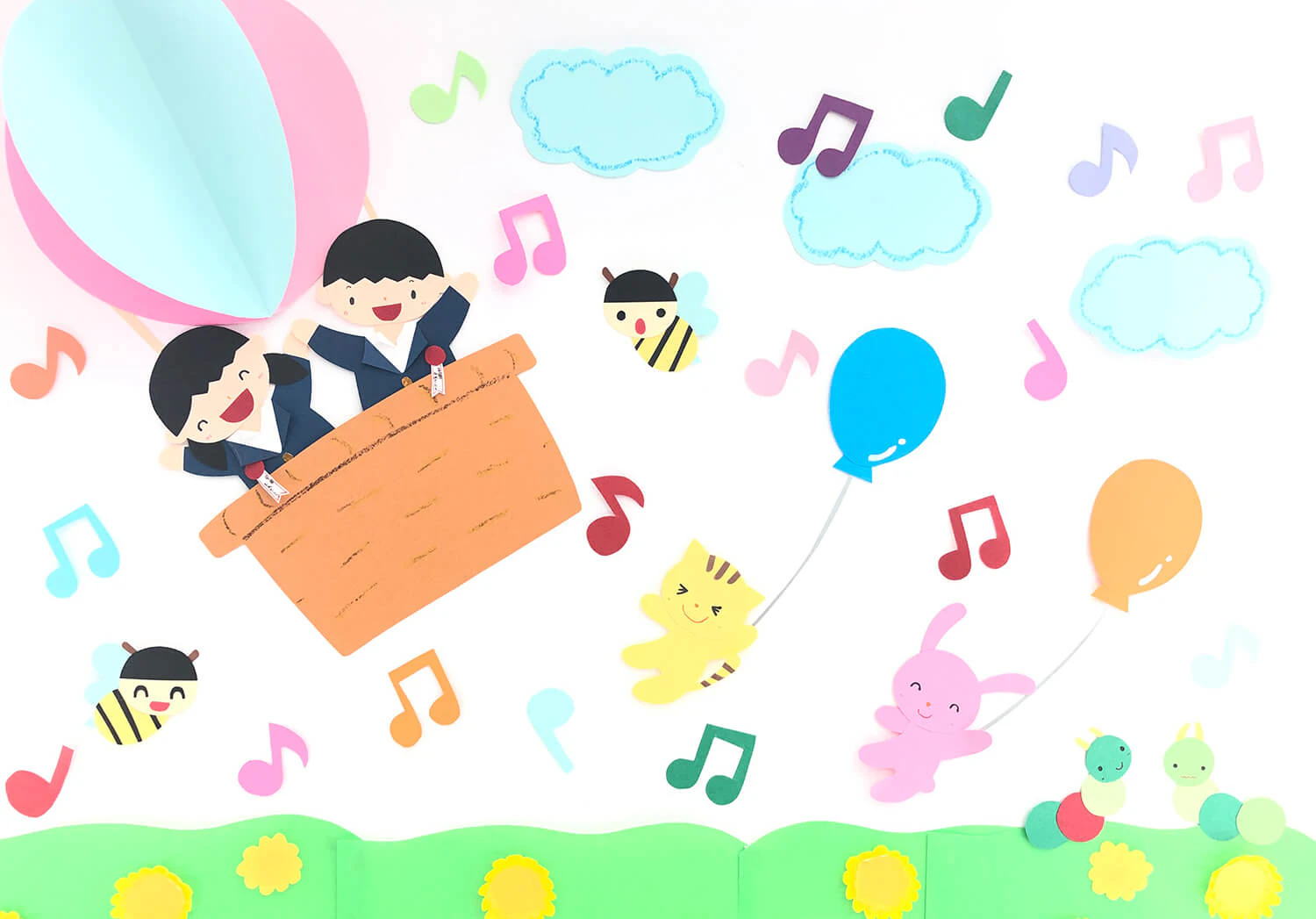 卒園おめでとうの壁面装飾