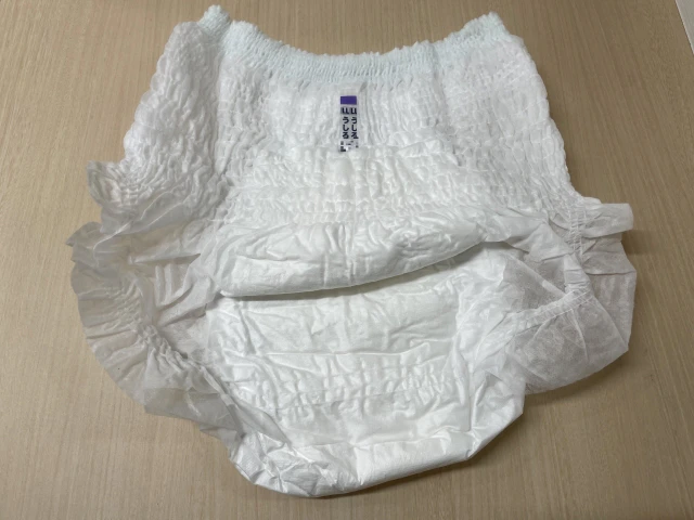 オムツ