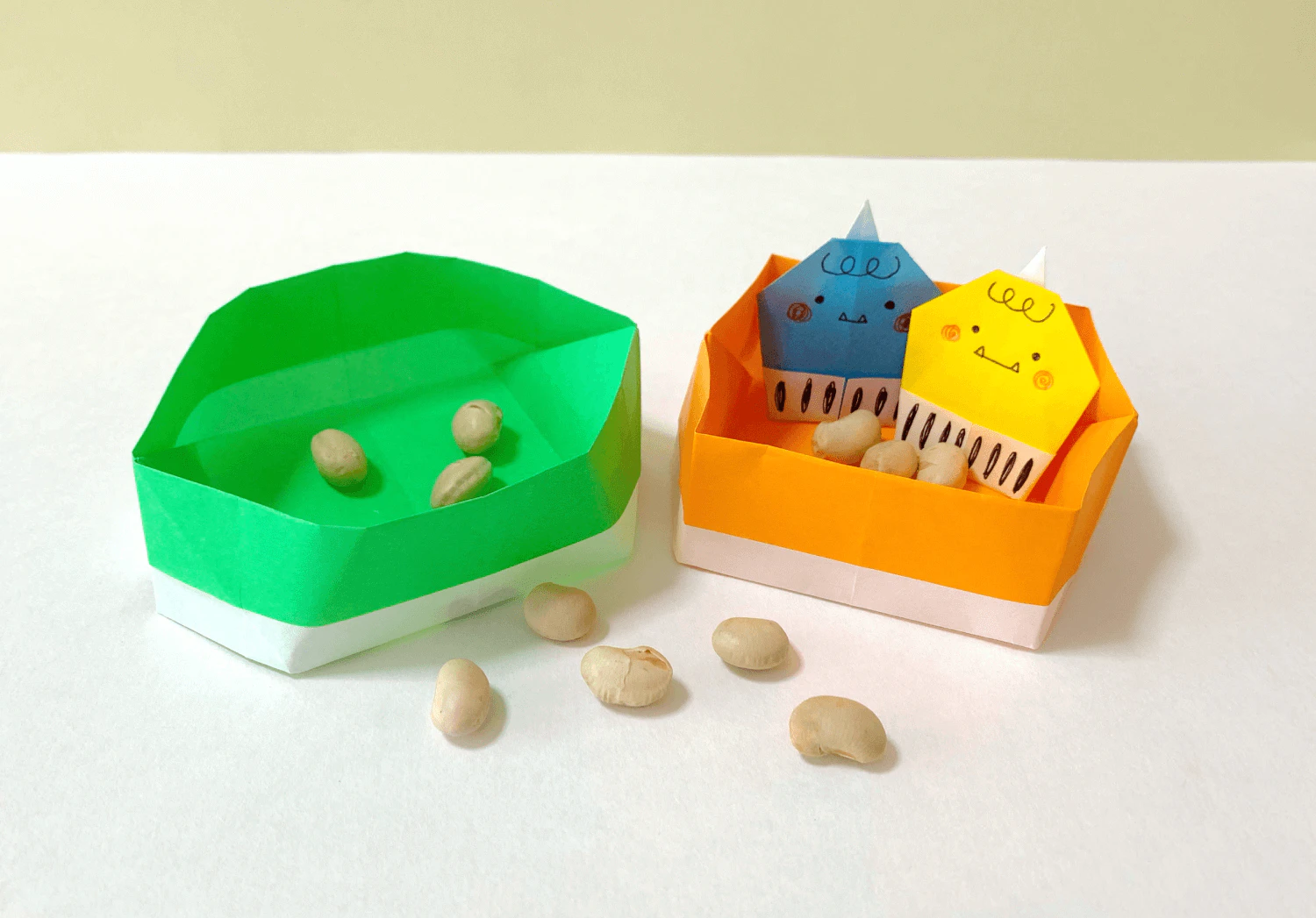 おりがみの豆入れ