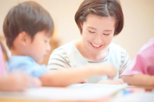 笑顔の保育士さん