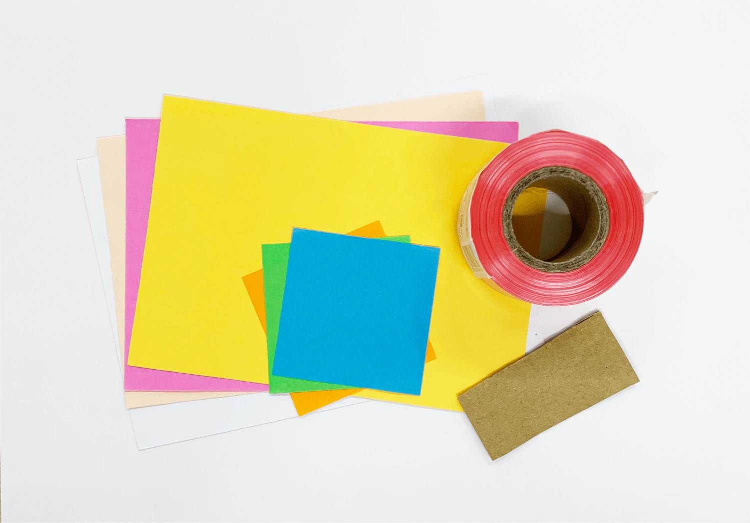 ポンポンの立体万国旗の準備物