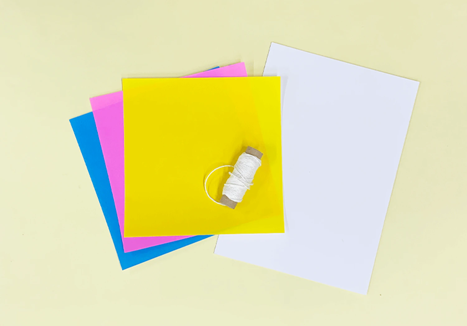 くしゃくしゃおりがみのちょうちょの準備物