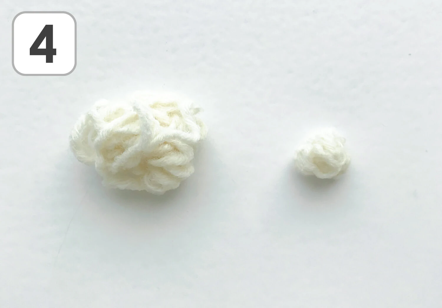 フワフワおひげのサンタの製作手順4