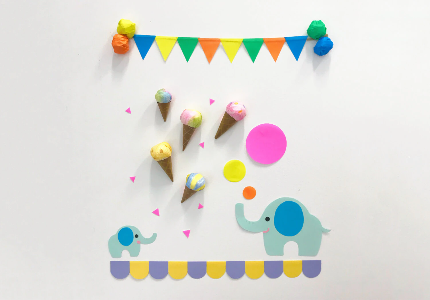 アイスクリームの壁面