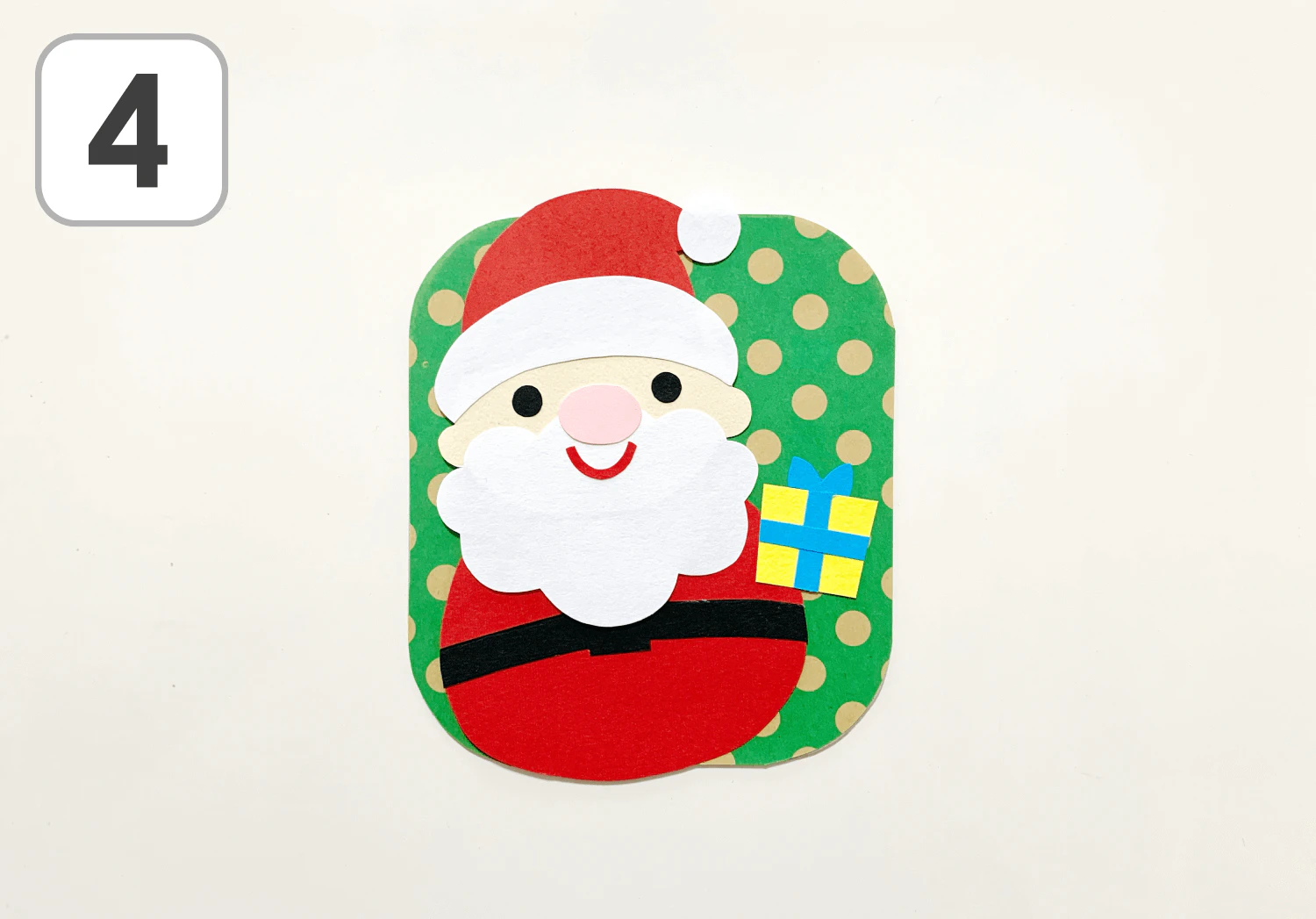 登るサンタの製作手順4