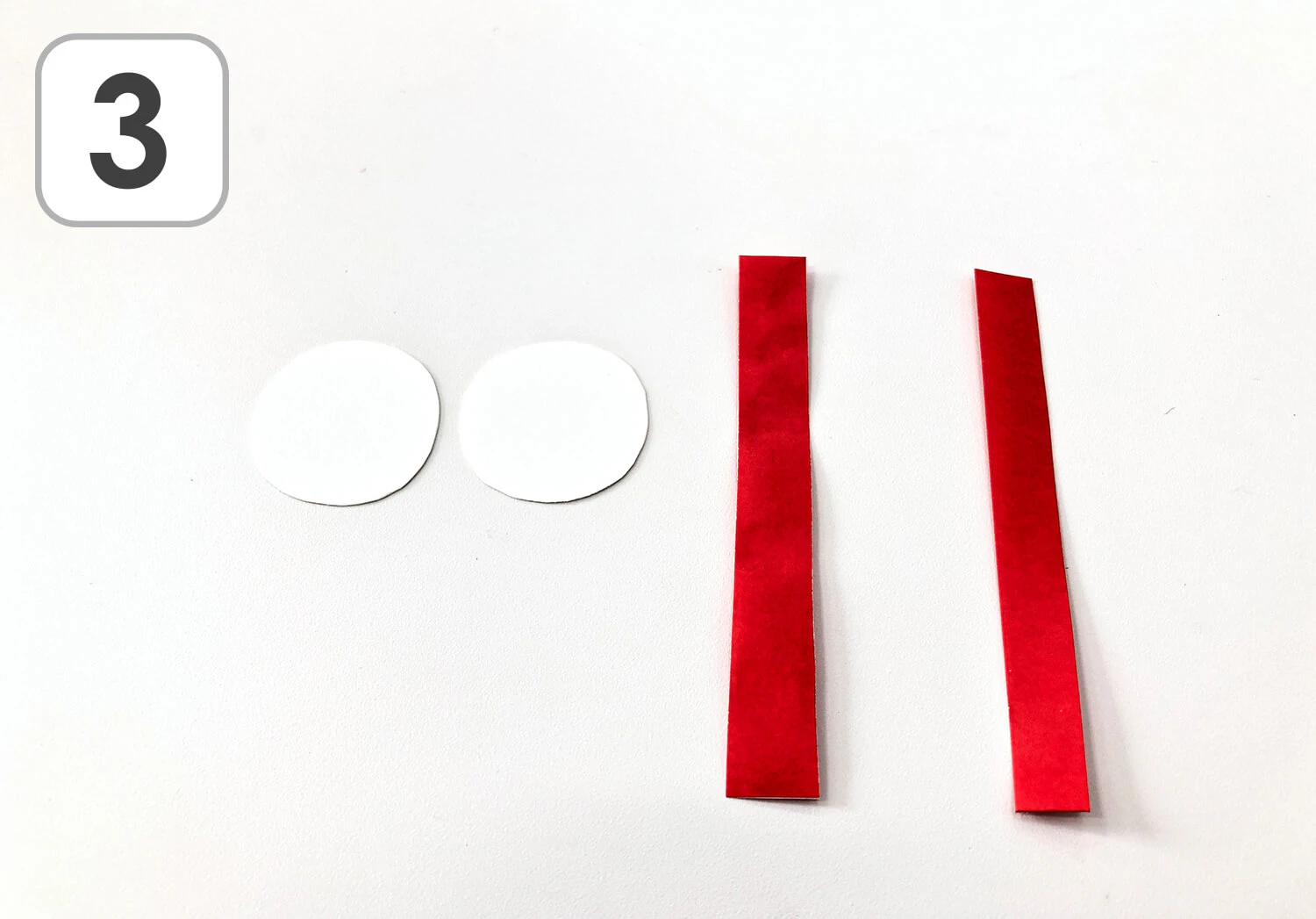 トイレットペーパーで作るかにの製作手順3