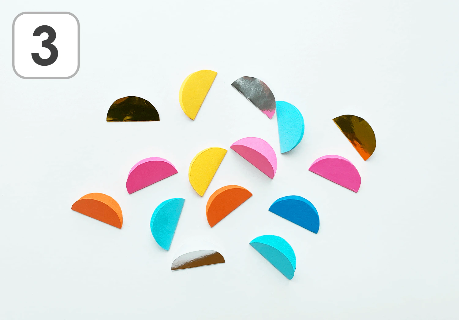 カラフルうろこのお魚の製作手順3