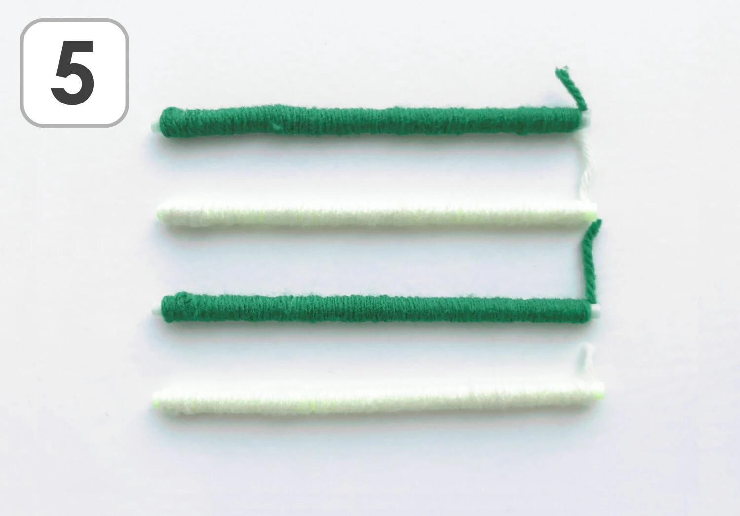 毛糸とストローの星飾りの製作手順5