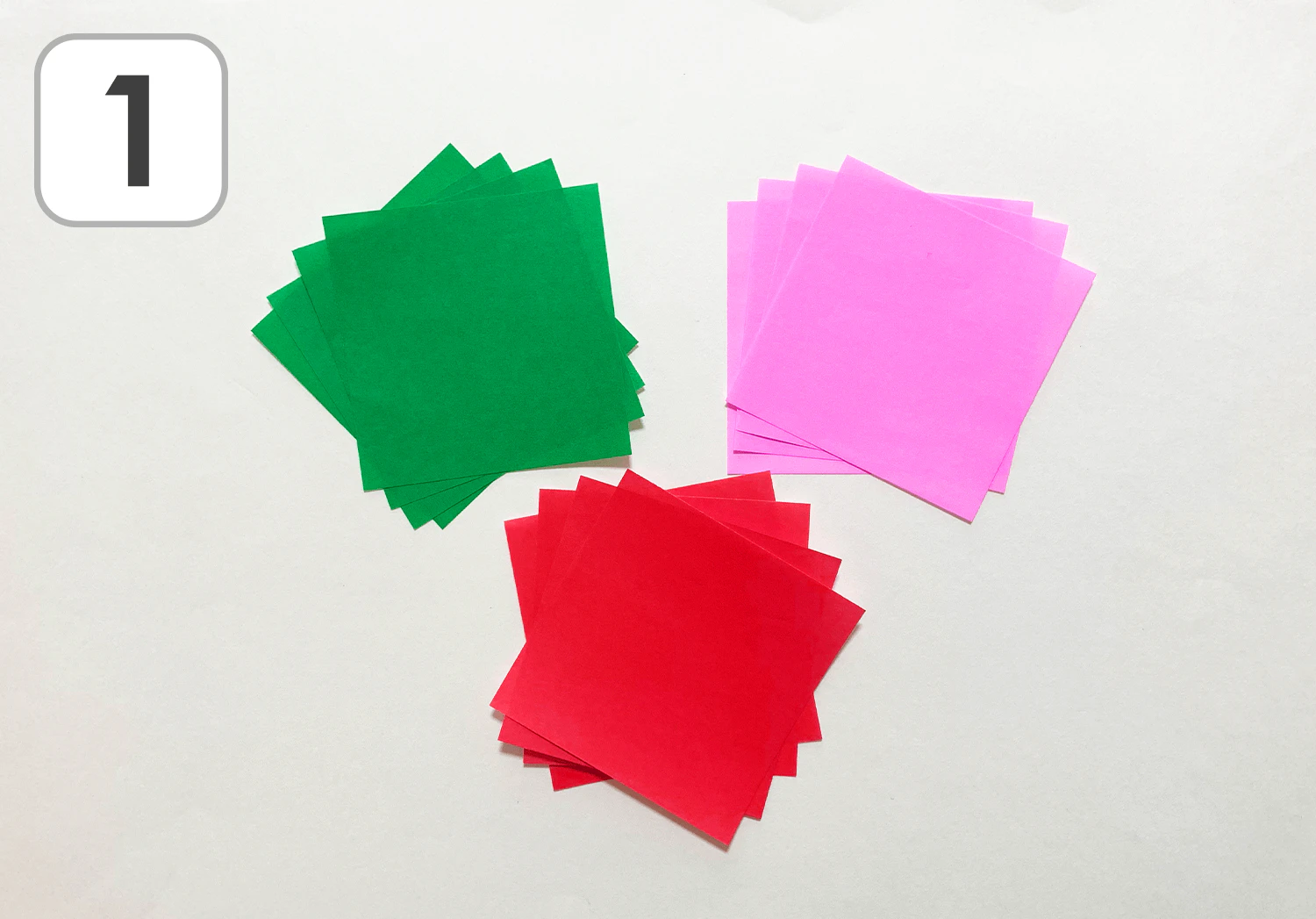 お正月の切り紙の製作手順1