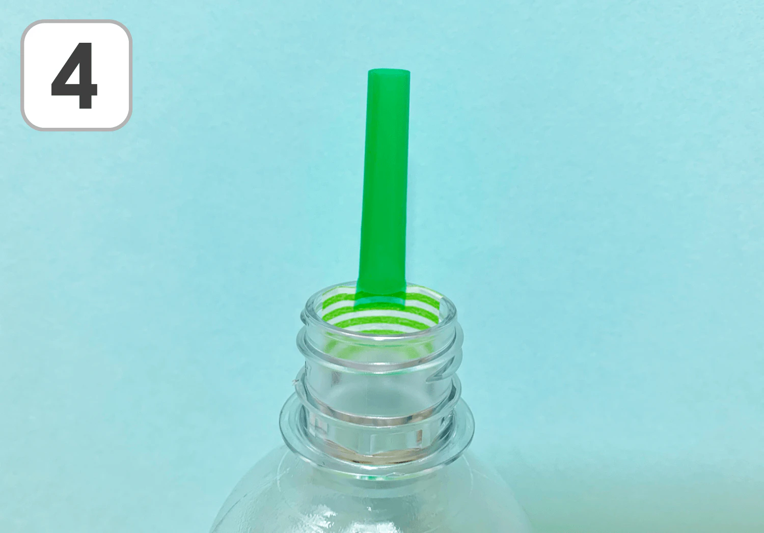 ペットボトルのホーホー笛の製作手順4