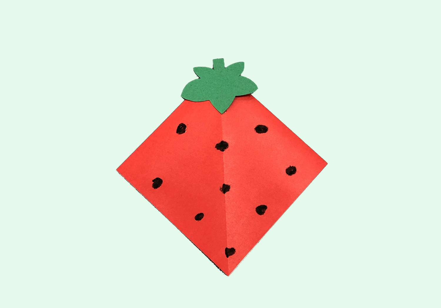 いちごのおりがみ